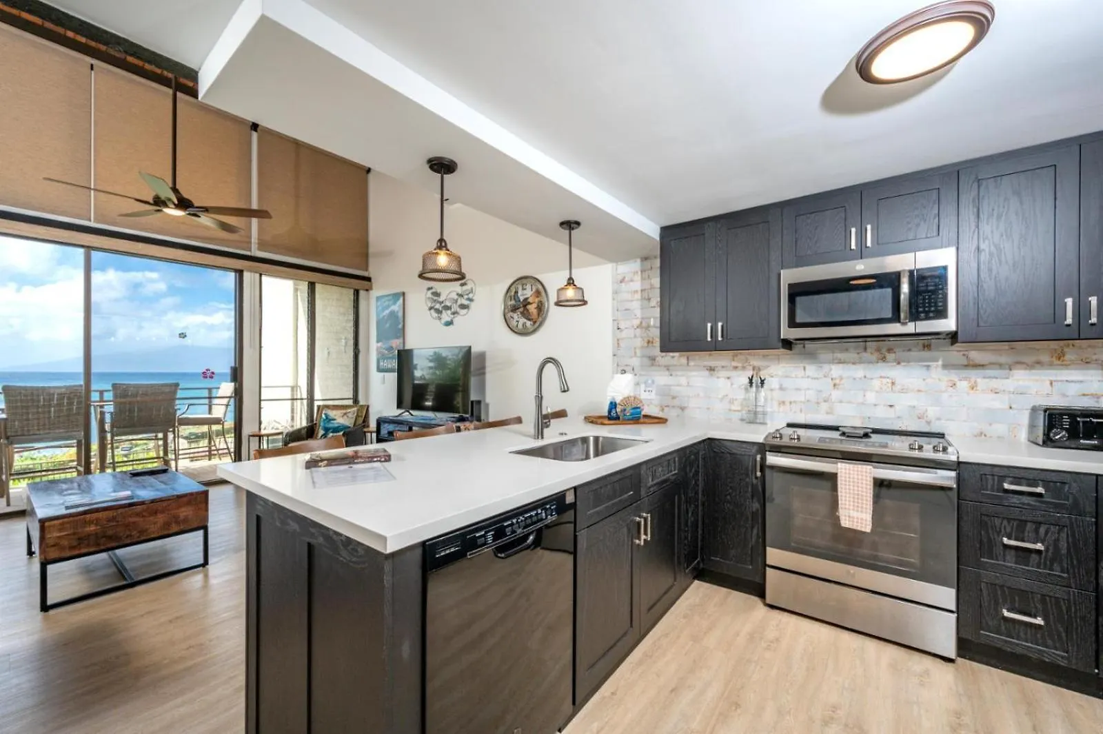Kbm Resorts Free Car Napili Point Oceanfront Gorgeous 2-Bedroom Villa Recently Remodeled Nap-C43